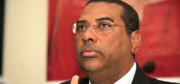 12082014_roberto_carlos_leoS_20200308-120120_1.jpg