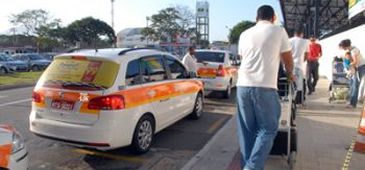 231115_Taxi_ElizabethNader_PMV01.jpg