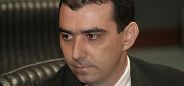06112013_luciano_pereira_arqS_20200308-190143_1.jpg